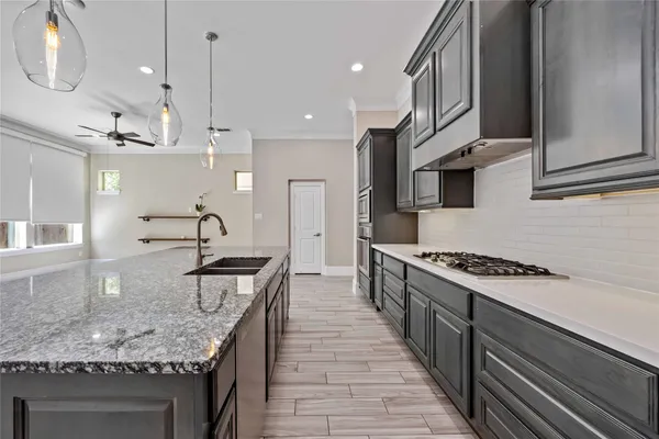 $3,700 | 6723 Sussex Manor Street, Houston, TX 77055