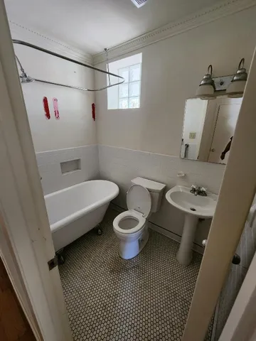 $1,099,000 | 850 Forest View Drive, West Lake Hills, TX 78746