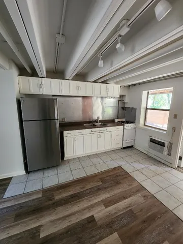 $1,099,000 | 850 Forest View Drive, West Lake Hills, TX 78746