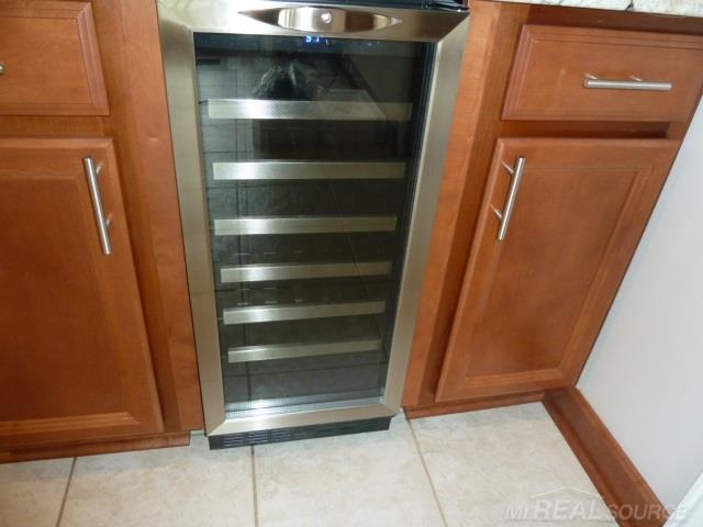 644 Middlesex Road Grosse Pointe Park, MI 48230 - Photo 10 of 36