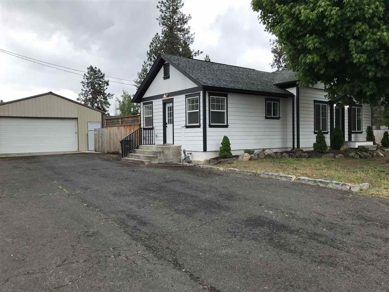 12602 North Florida Street Mead, WA 99021 - Photo 2 of 10 Gallery Image 2
