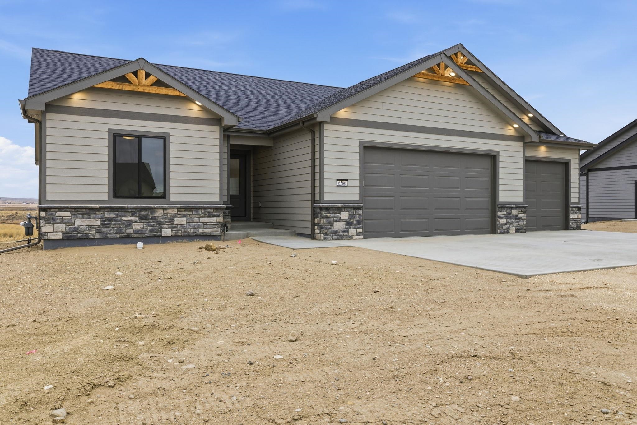 6580 Meadow Wind Way Mills, WY 82604 - Photo 2 of 25