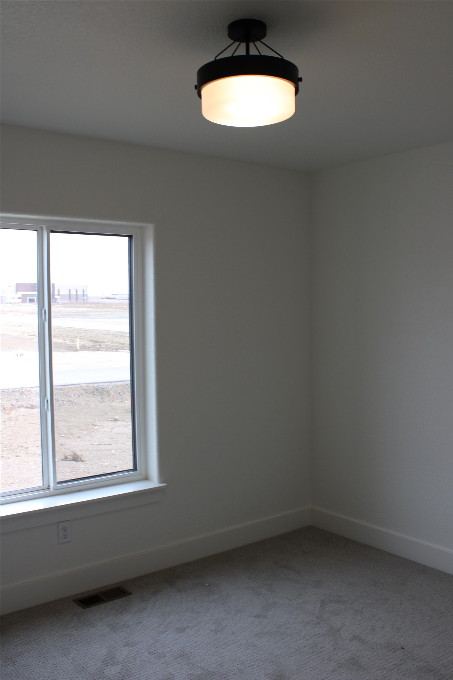 6580 Meadow Wind Way Mills, WY 82604 - Photo 4 of 11