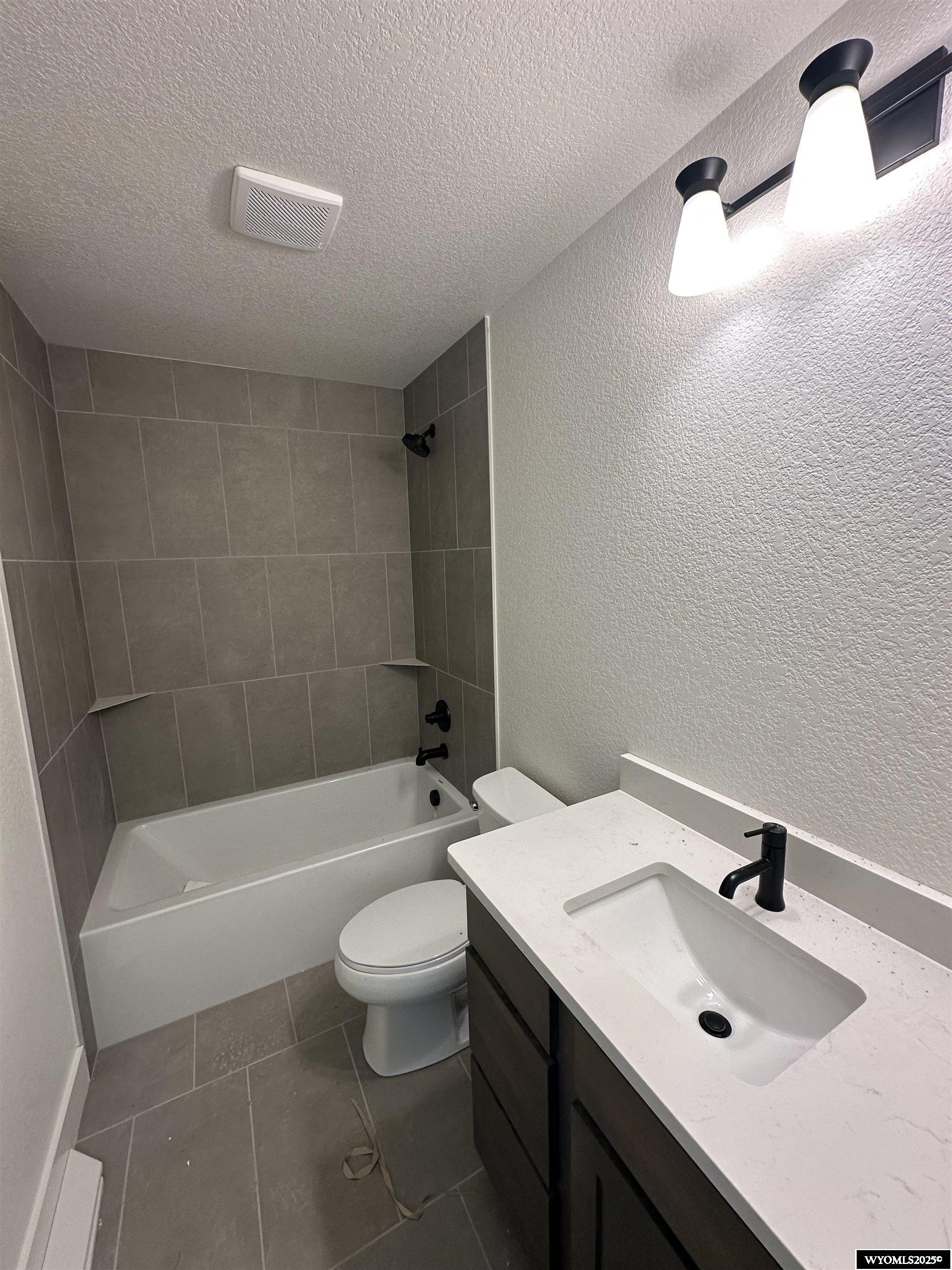 6580 Meadow Wind Way Mills, WY 82604 - Photo 5 of 11