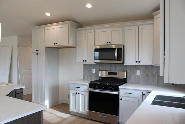 $571,500 | 6580 Meadow Wind Way, Mills, WY 82604