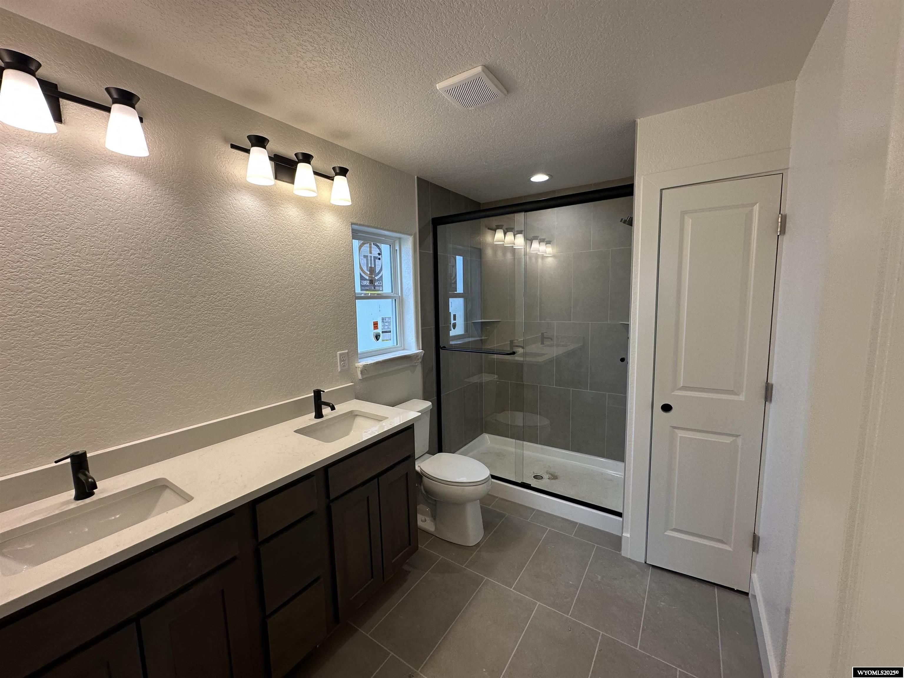 6580 Meadow Wind Way Mills, WY 82604 - Photo 8 of 11