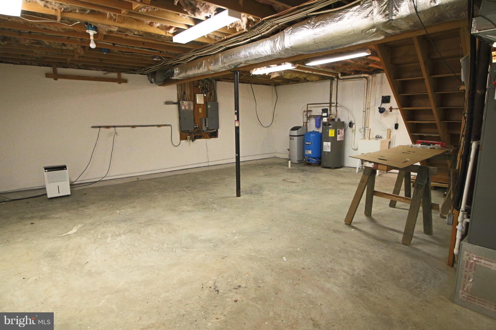 231 Deale Road Tracys Landing, MD 20779 - Photo 24 of 43 a view of a garage