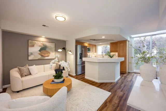 $959,000 | 43 Erin Lane, Half Moon Bay, CA 94019