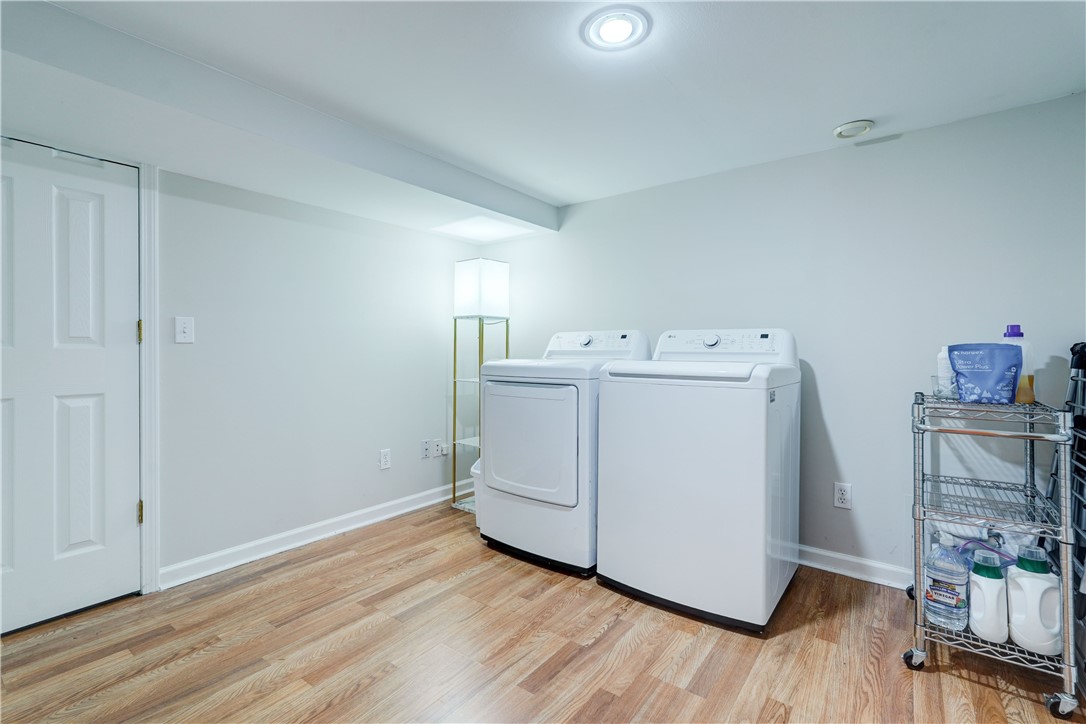 17 West Jefferson Road Pittsford, NY 14534 - Photo 38 of 50 Laundry room