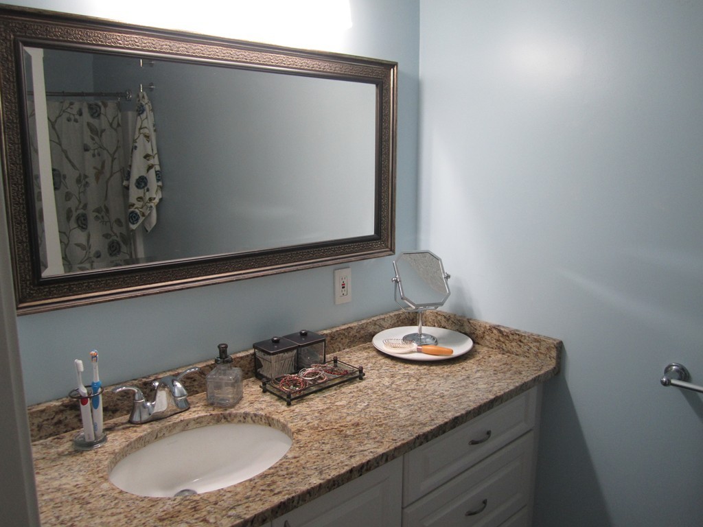 6 Erick Road, Unit 54 Mansfield, MA 02048 - Photo 13 of 17 Gallery Image 13