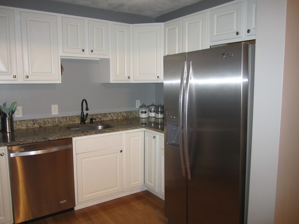 6 Erick Road, Unit 54 Mansfield, MA 02048 - Photo 2 of 17 Gallery Image 2