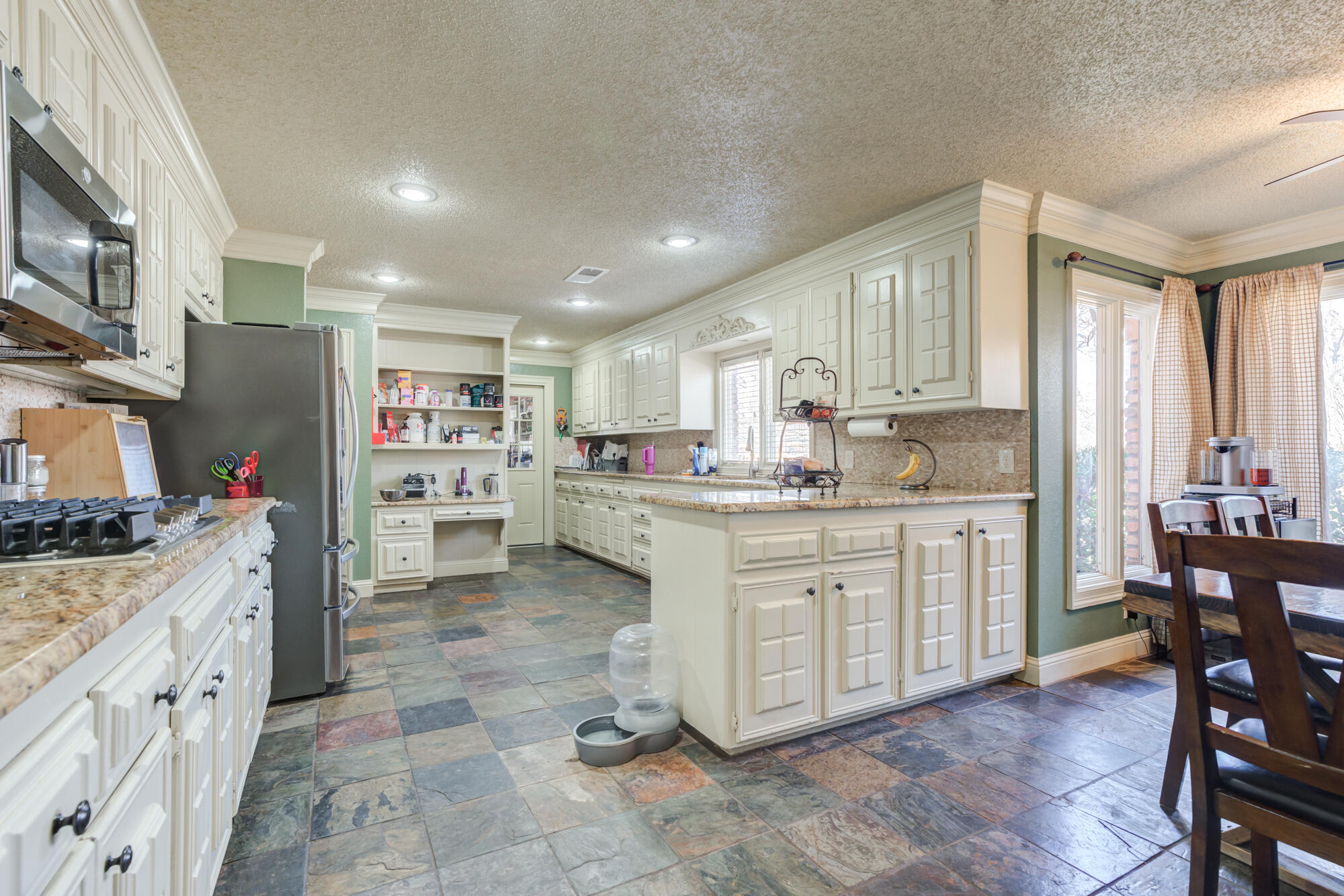 7601 Canton Avenue Lubbock, TX 79423 - Photo 14 of 43 DSC09670_1_2_3_4