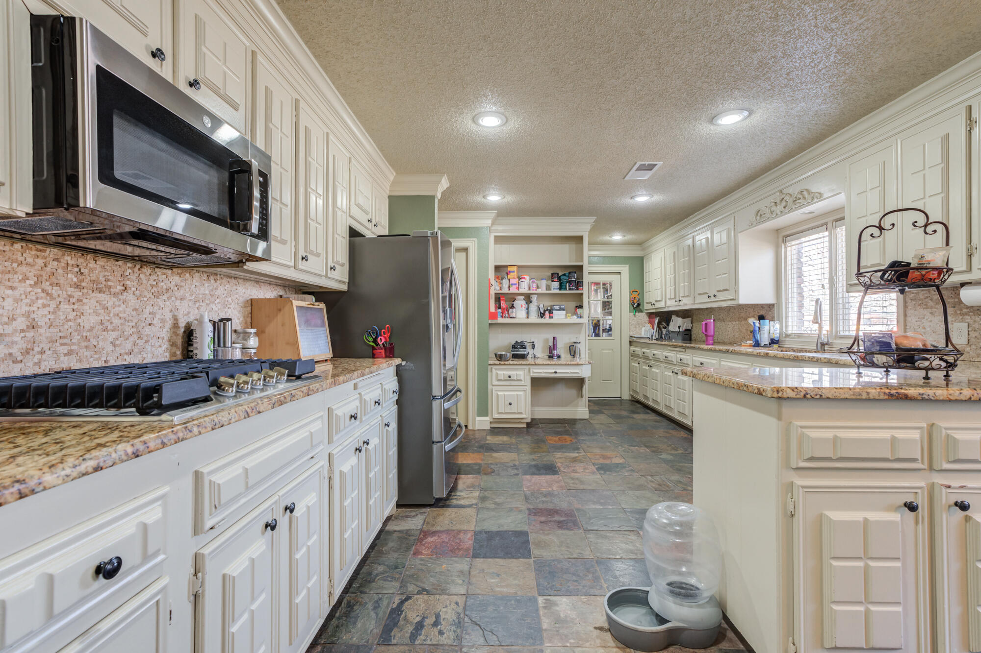 7601 Canton Avenue Lubbock, TX 79423 - Photo 15 of 43 DSC09675_6_7_8_9