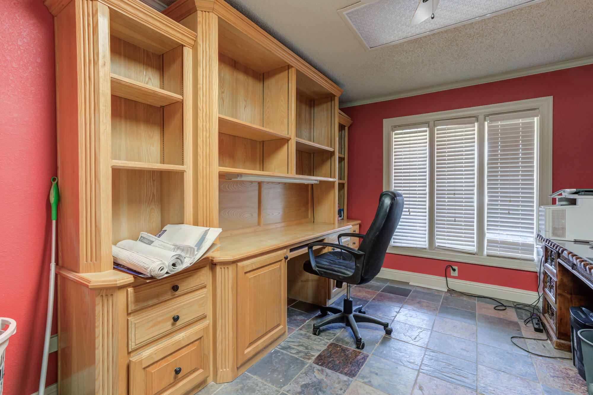 7601 Canton Avenue Lubbock, TX 79423 - Photo 21 of 43 DSC09700_1_2_3_4