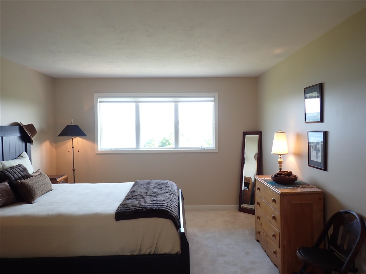 6308 East Ridge Drive Benzonia, MI 49616 - Photo 12 of 35 1890251-11.JPG