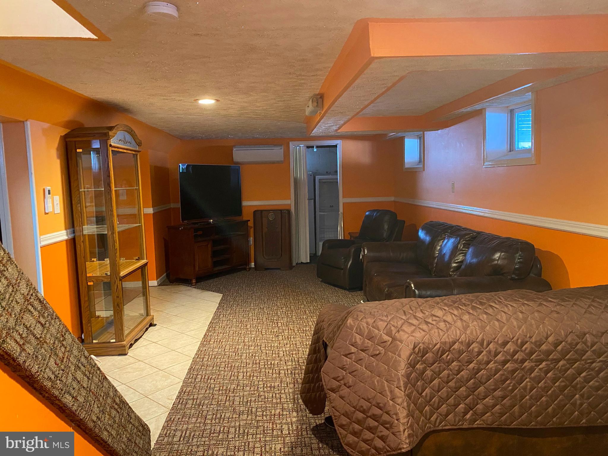 302 Lippincott Avenue Riverside, NJ 08075 - Photo 11 of 17 Family Room - basement