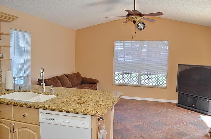22545 Middletown Drive Boca Raton, FL 33428 - Photo 5 of 12 kitchenfamilyroom_700