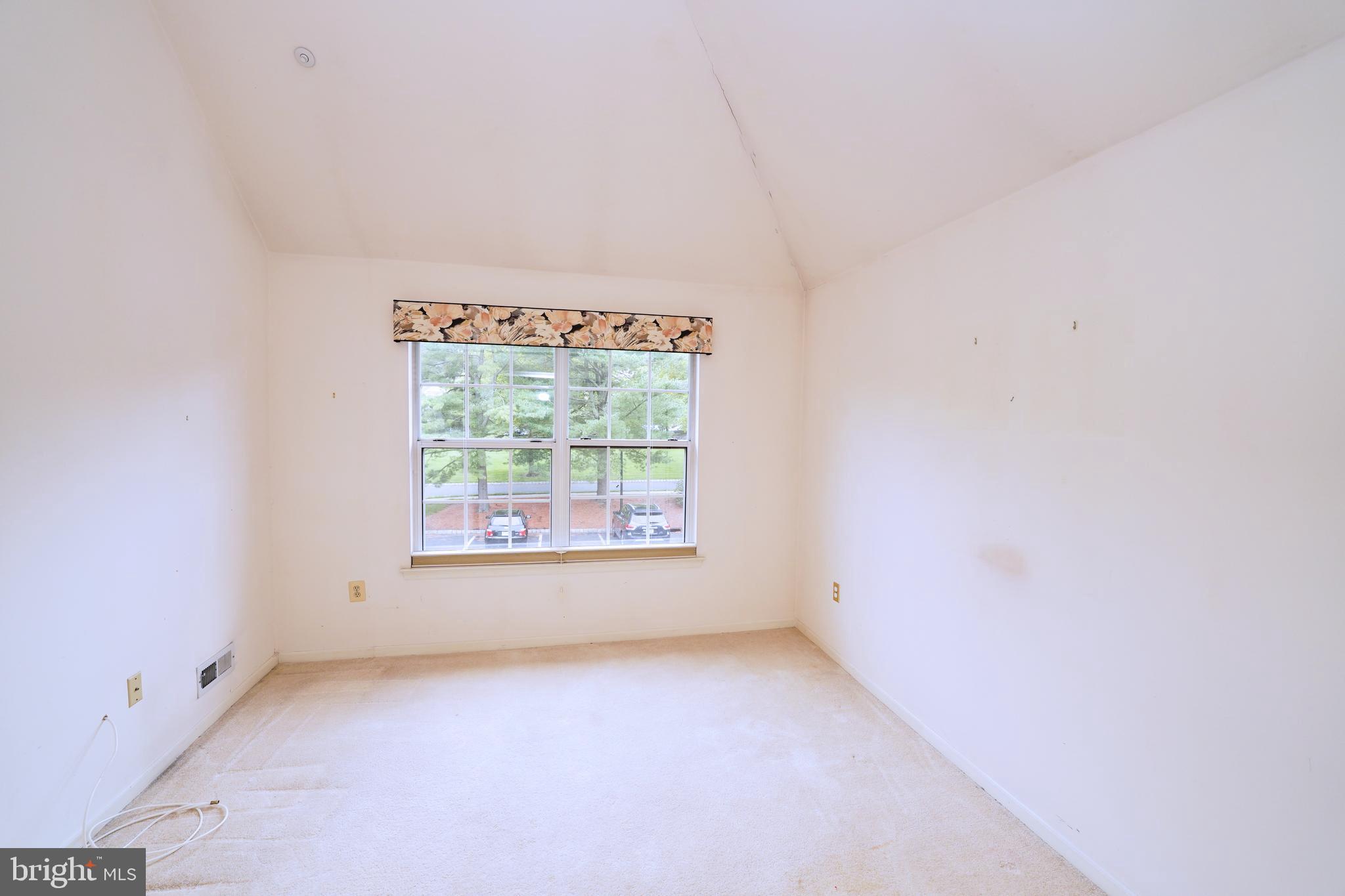 528 Brickhouse Road Princeton, NJ 08540 - Photo 22 of 33