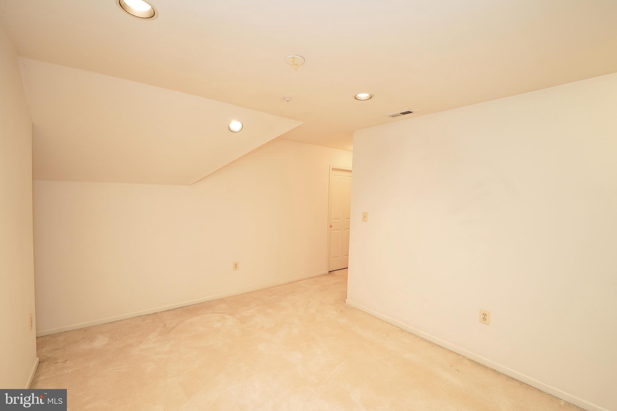 528 Brickhouse Road Princeton, NJ 08540 - Photo 26 of 33