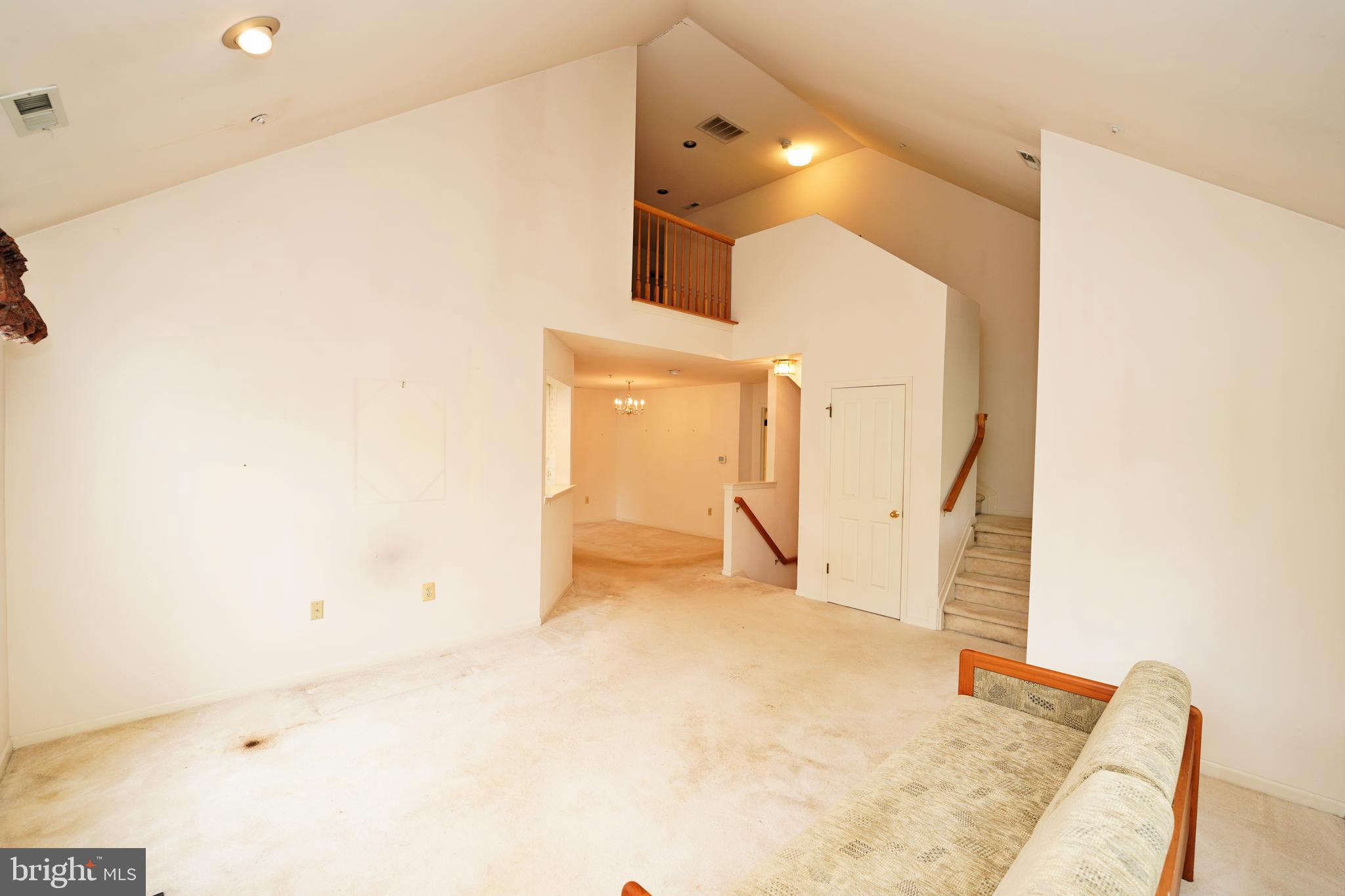 528 Brickhouse Road Princeton, NJ 08540 - Photo 6 of 33
