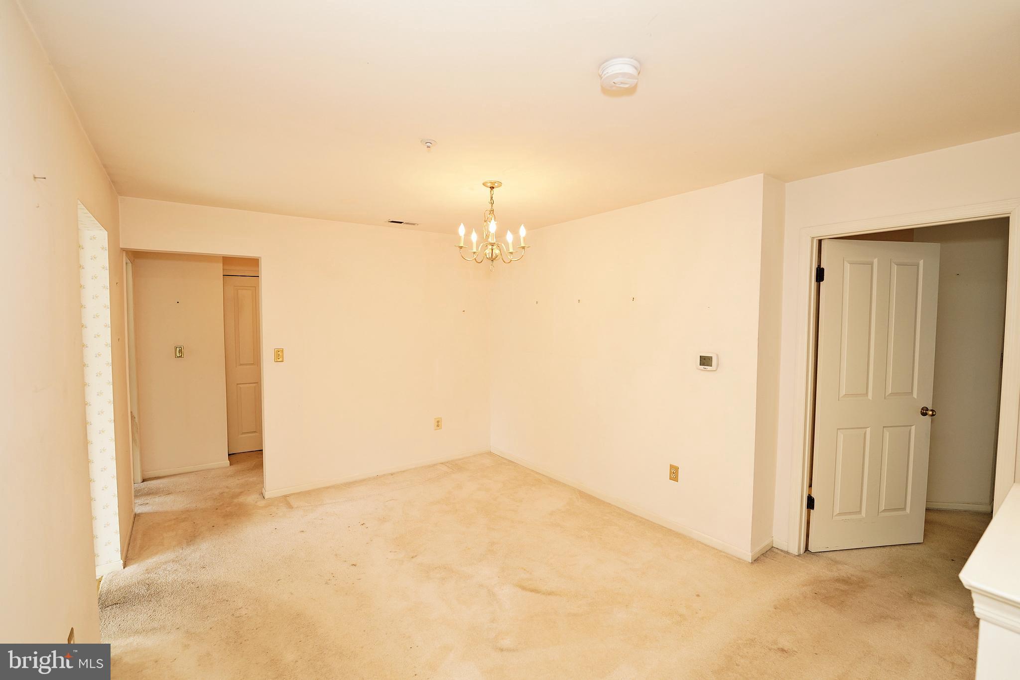 528 Brickhouse Road Princeton, NJ 08540 - Photo 8 of 33