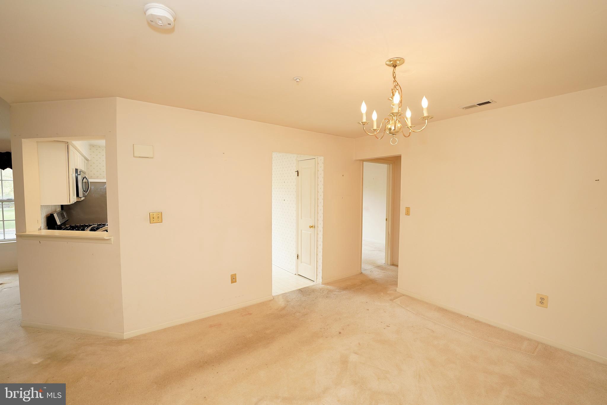 528 Brickhouse Road Princeton, NJ 08540 - Photo 9 of 33