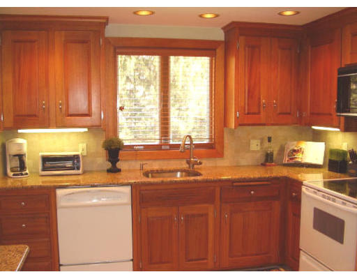 206 River Road Andover, MA 01810 - Photo 2 of 28 Gallery Image 2