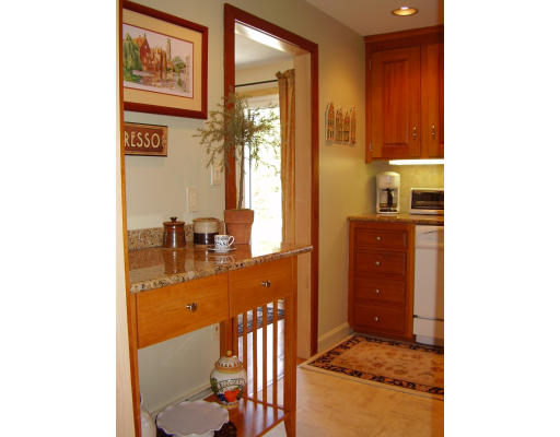 206 River Road Andover, MA 01810 - Photo 3 of 28 Gallery Image 3
