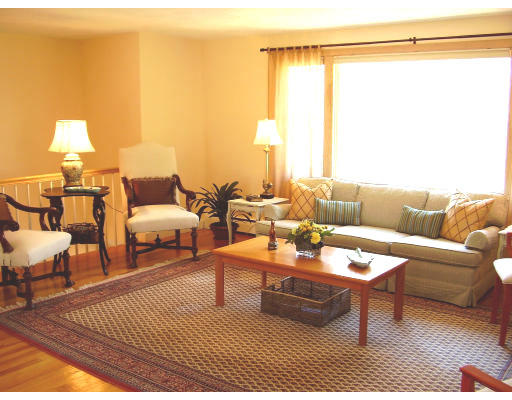 206 River Road Andover, MA 01810 - Photo 8 of 28 Gallery Image 8