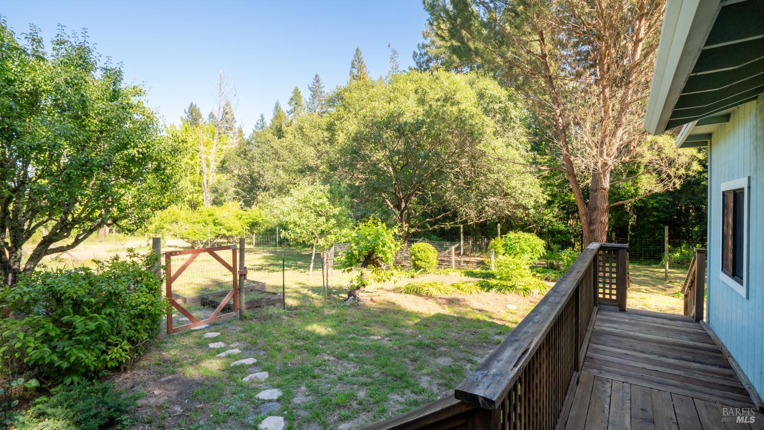9901 Occidental Road Sebastopol, CA 95472 - Photo 34 of 55