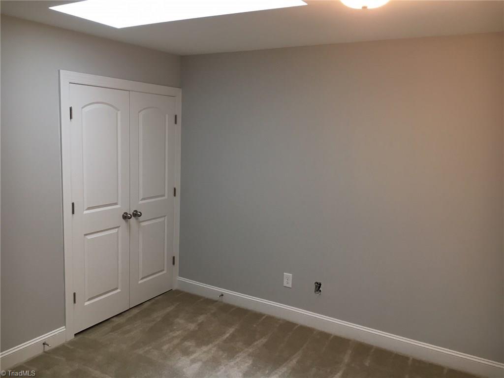 653 Nikyle Circle High Point, NC 27265 - Photo 10 of 17 Gallery Image 10