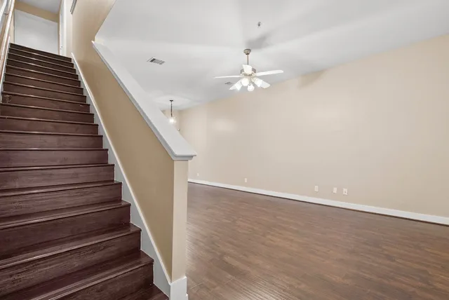 $1,850 | 3501 Link Valley, Unit 102, Houston, TX 77025