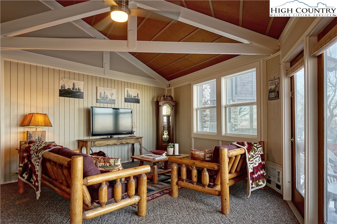 107 Skiloft Road Beech Mountain, NC 28604 - Photo 19 of 32 Gallery Image 19