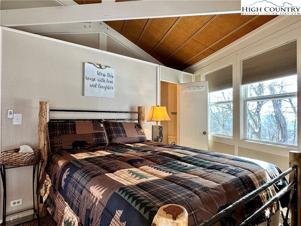 107 Skiloft Road Beech Mountain, NC 28604 - Photo 27 of 32 Gallery Image 27