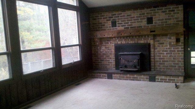 1335 Kent Road Ortonville, MI 48462 - Photo 9 of 13 family rm