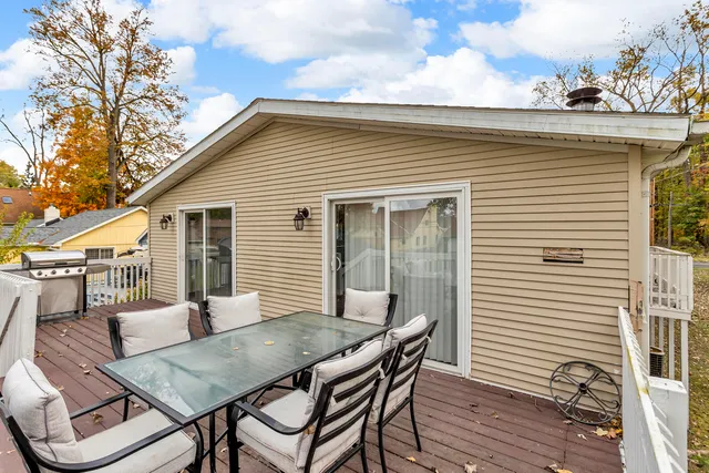 $274,900 | 4091 Woodland Avenue, Manitou Beach, MI 49253