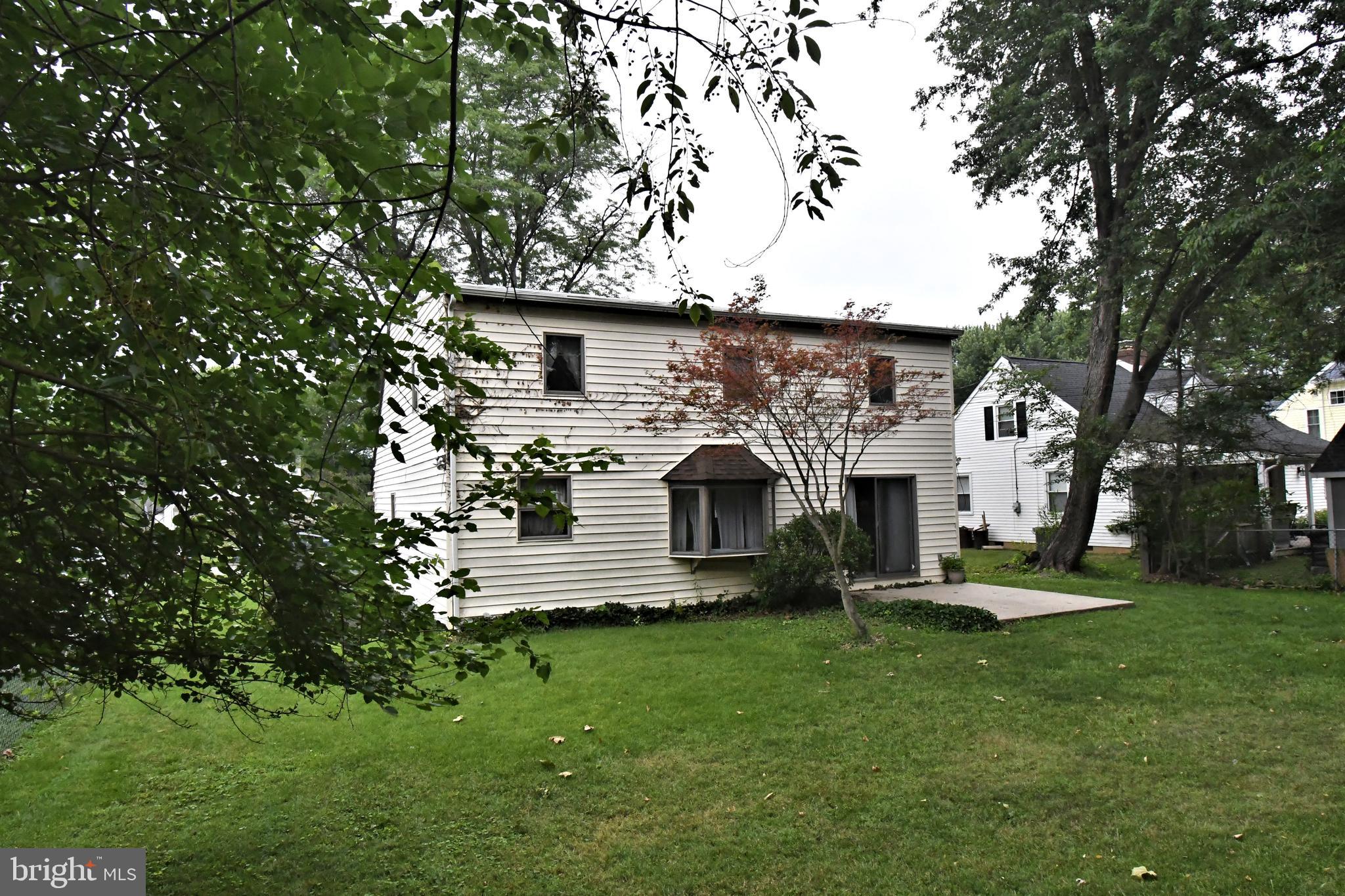 500 Burton Road Oreland, PA 19075 - Photo 51 of 54 Exterior rear