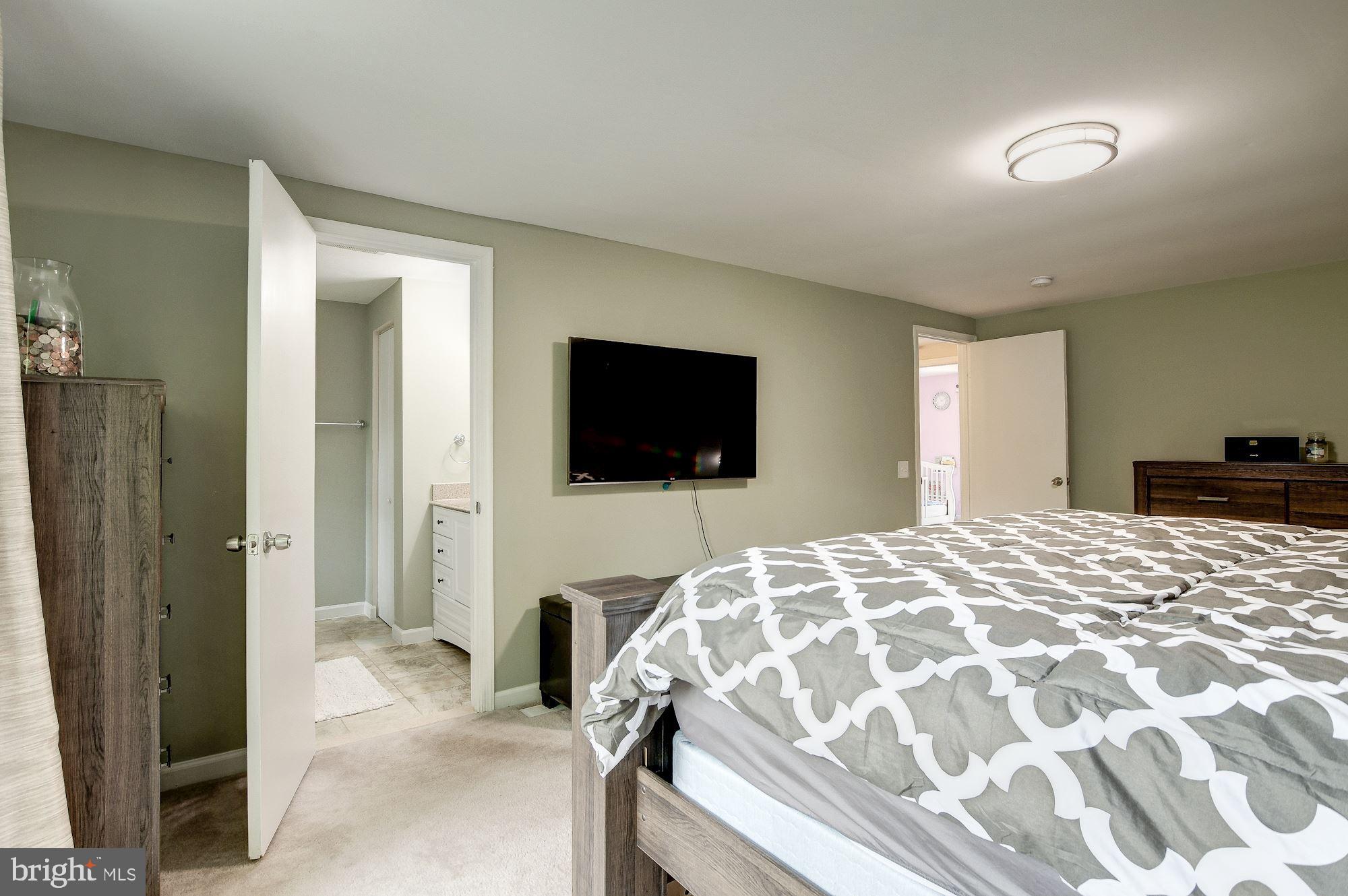 2121 Countryside Drive Silver Spring, MD 20905 - Photo 14 of 32 Gallery Image 14