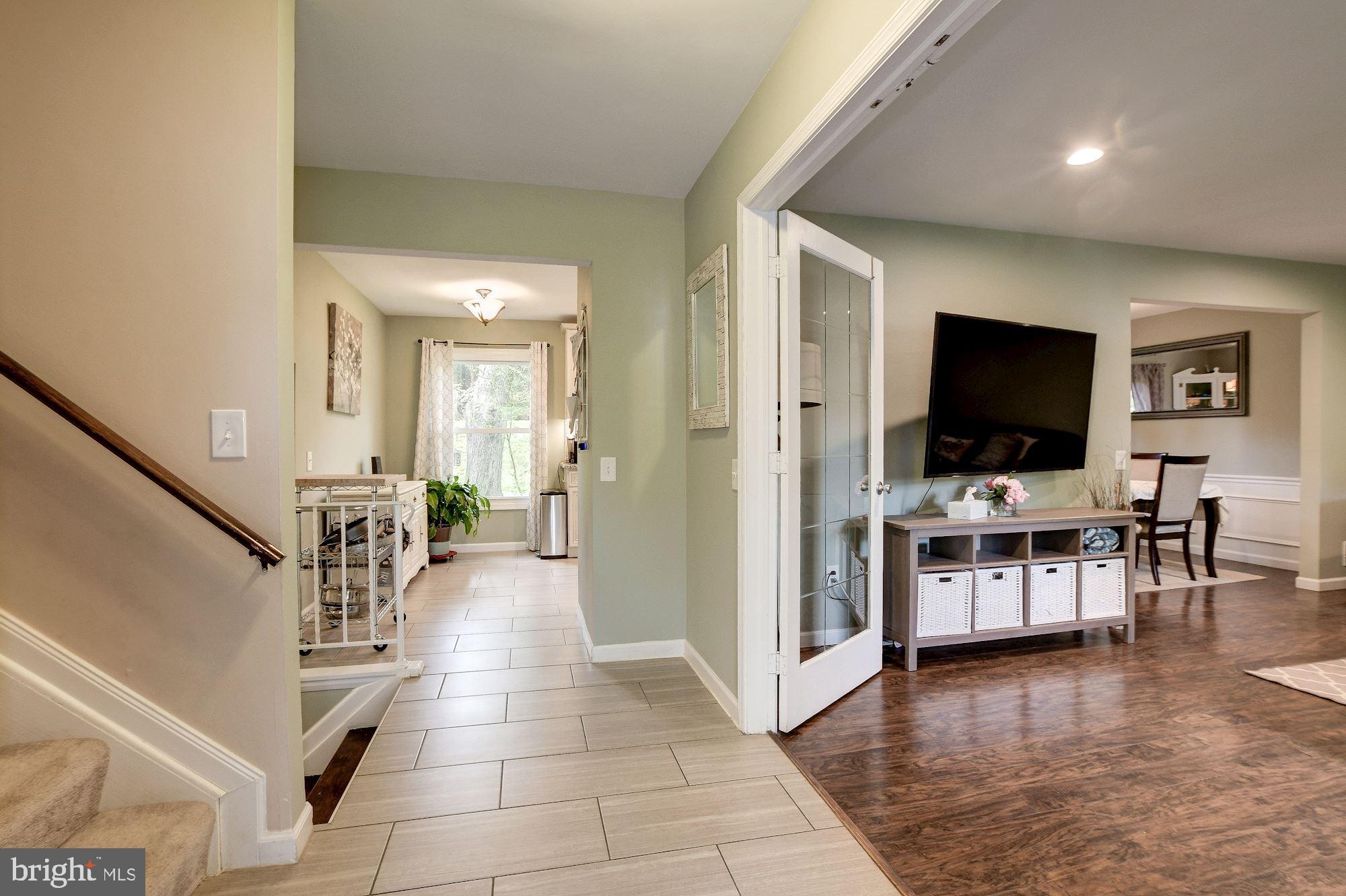2121 Countryside Drive Silver Spring, MD 20905 - Photo 4 of 32 Gallery Image 4