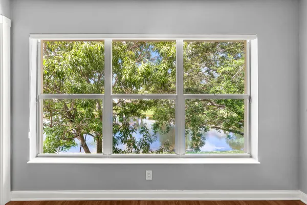 $375,000 | 1172 Pinewood Lake Court, Greenacres, FL 33415