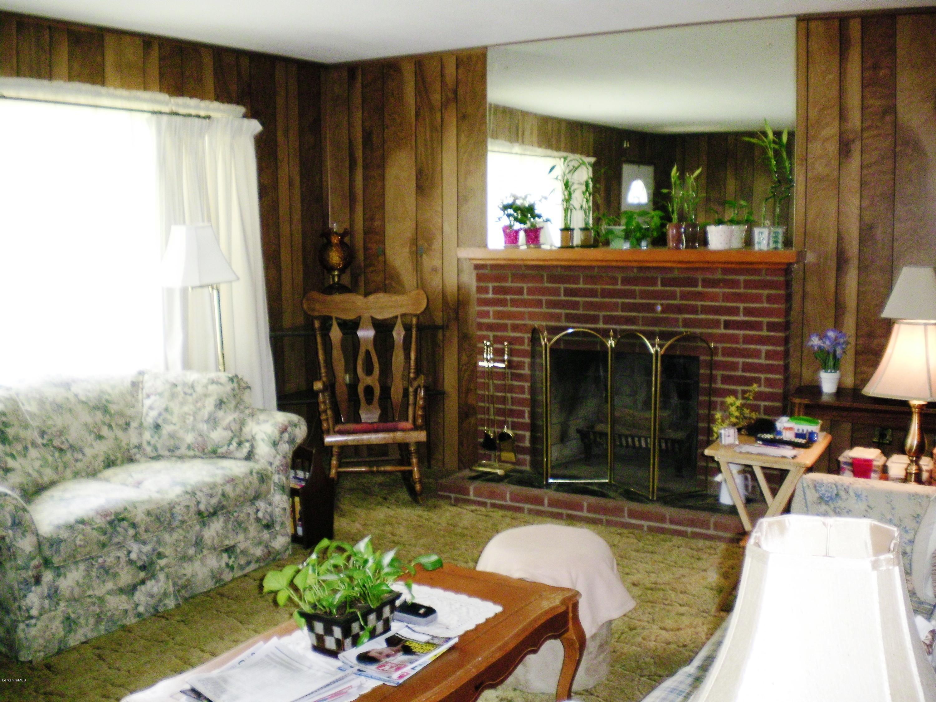 79 Orchard Road Dalton, MA 01226 - Photo 16 of 22 Living Room
