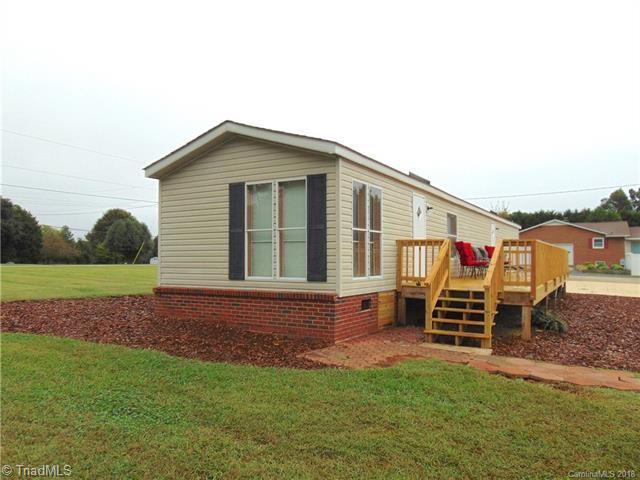 6165 Bringle Ferry Road Salisbury, NC 28146 - Photo 2 of 30 Gallery Image 2