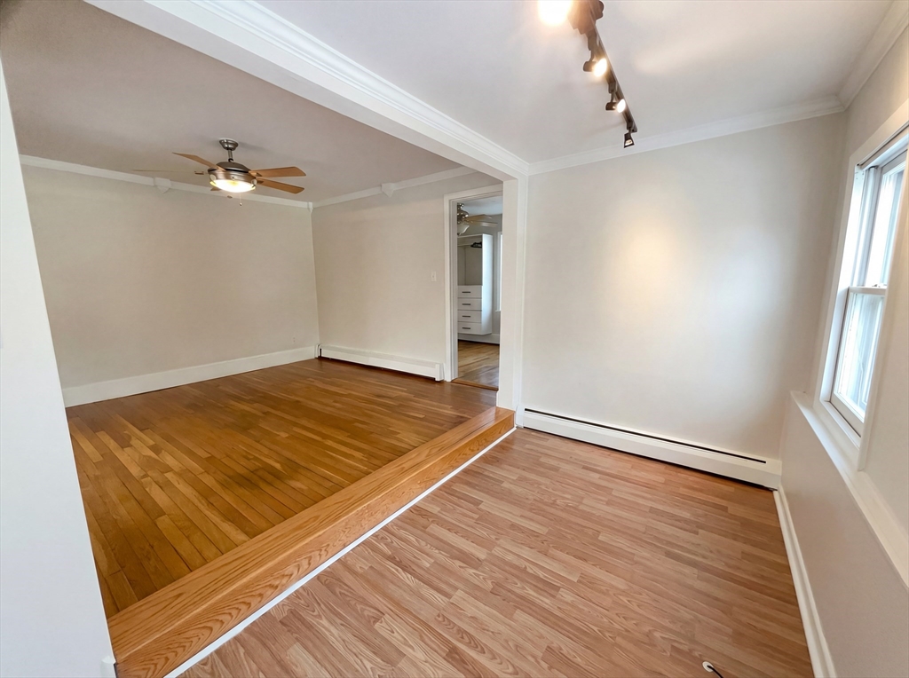 46 Roosevelt Road Weymouth, MA 02188 - Photo 3 of 19