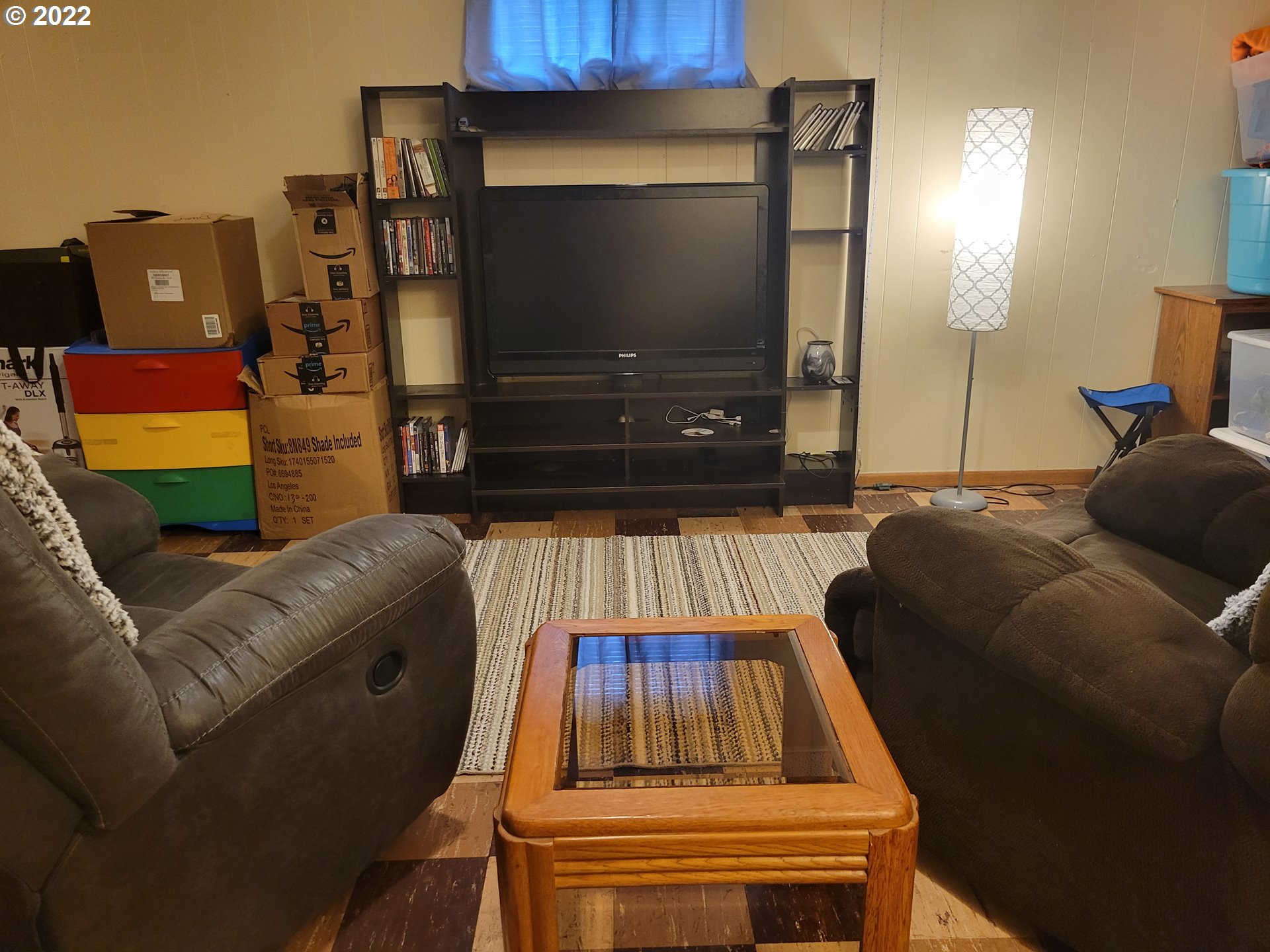 3308 Southwest Kirk Avenue Pendleton, OR 97801 - Photo 26 of 32 a living room with furniture and a flat screen tv