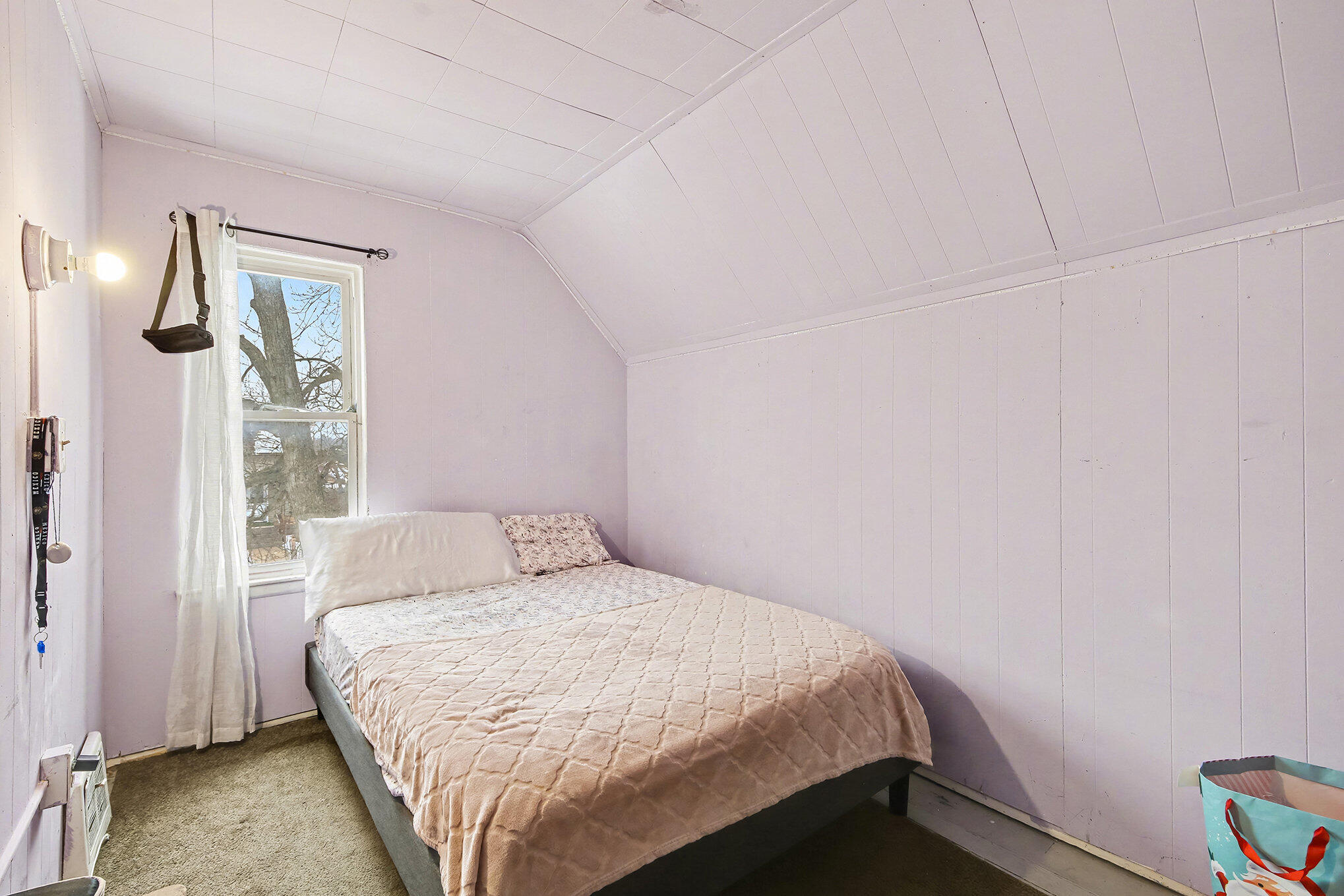 741 Griggs Street Southwest Grand Rapids, MI 49503 - Photo 9 of 16 010_file_941