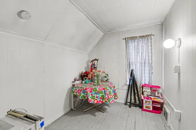 $215,000 | 741 Griggs Street Southwest, Grand Rapids, MI 49503