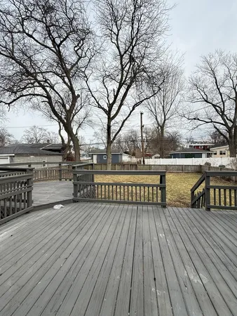 $2,800 | 18227 Center Avenue, Homewood, IL 60430