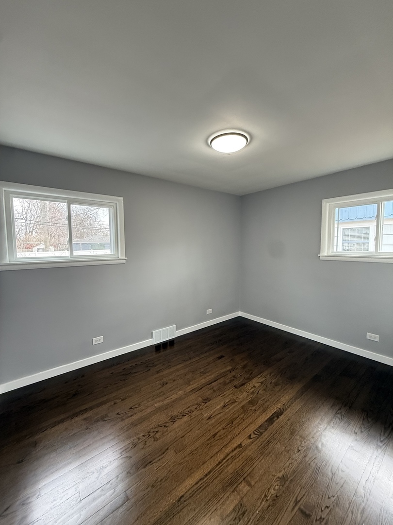 18227 Center Avenue Homewood, IL 60430 - Photo 6 of 12