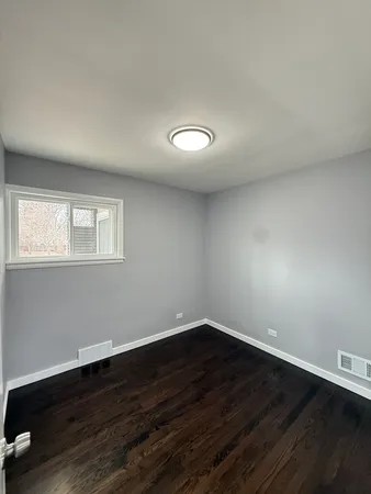 $2,800 | 18227 Center Avenue, Homewood, IL 60430