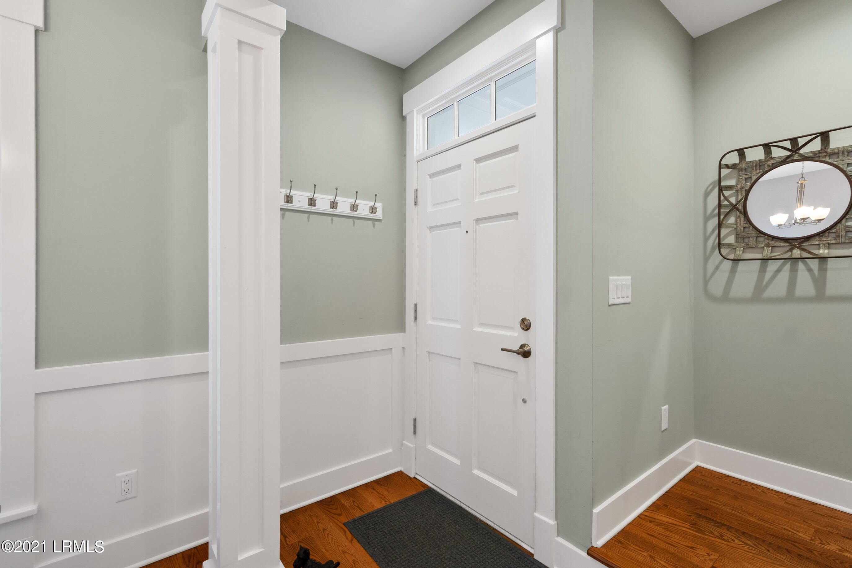 895 Ribaut Road, Unit A7 Beaufort, SC 29902 - Photo 5 of 40 DSC06079